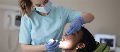 Dental Hygienist Dentist London .